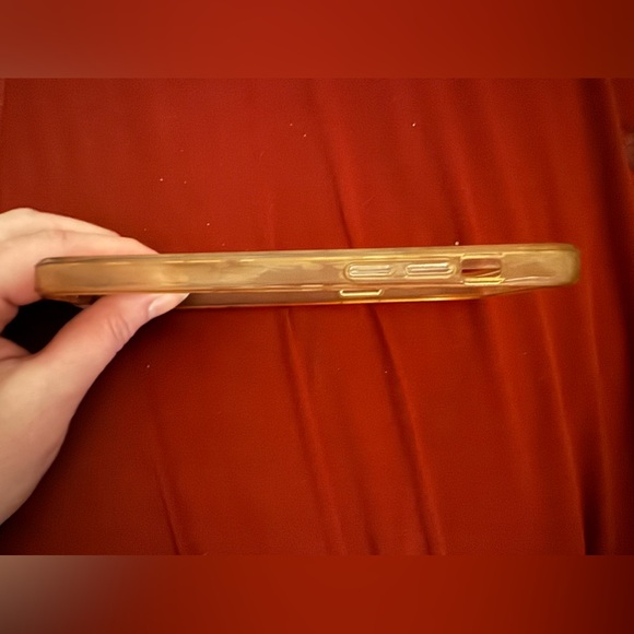 EUC rifle paper co iPhone 12pro case w/floral design - Picture 3 of 3